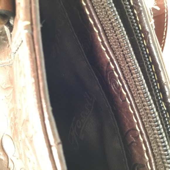 FOSSIL TWO TONED LEATHER EMBOSSED PURSE/HANDBAG - Picture 10 of 13